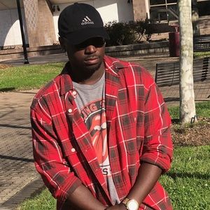 Meet your Posher, Shun